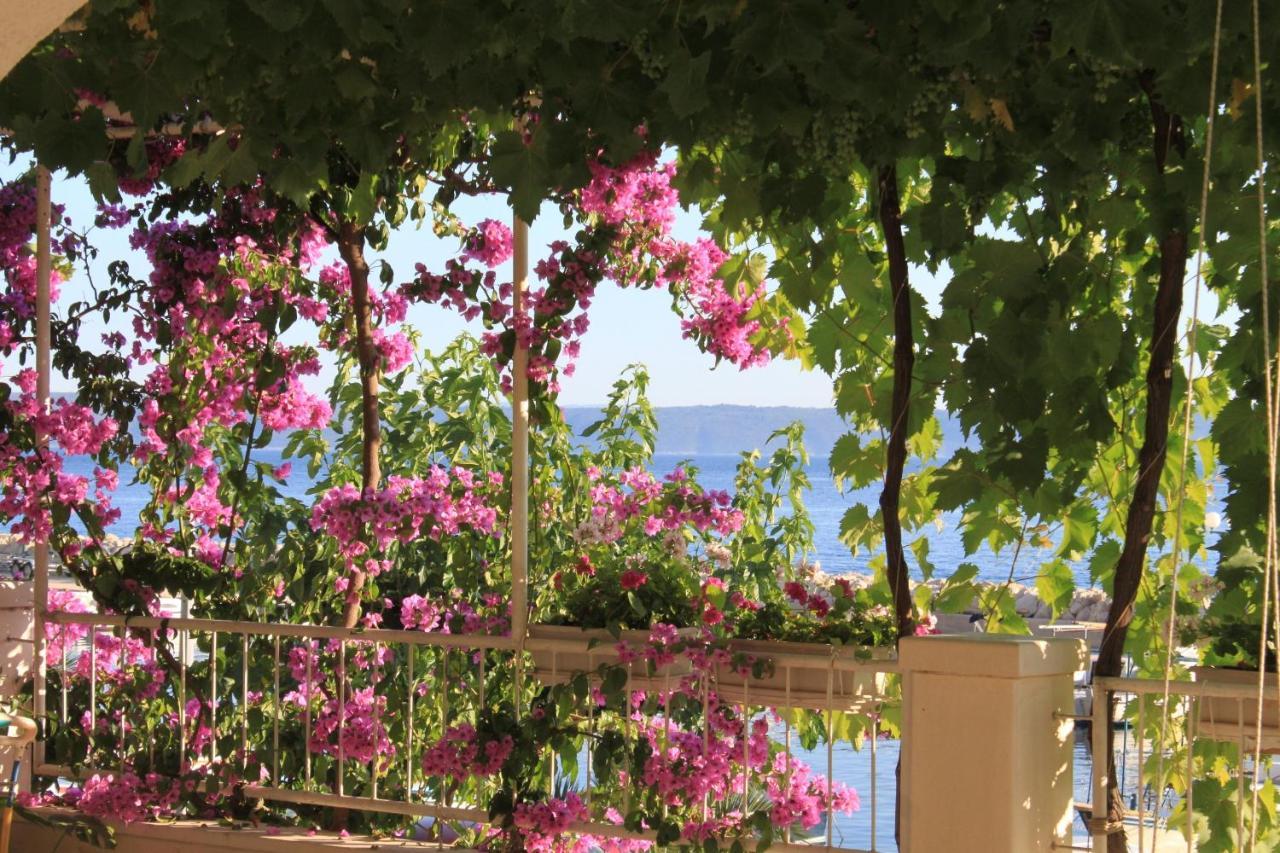 Apartments By The Sea Podgora, Makarska - 6596 Экстерьер фото